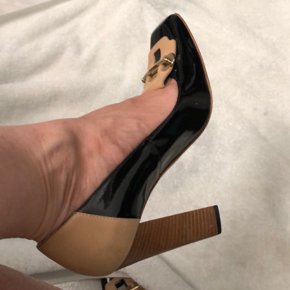 Elegant n classy TODs gorgeous shoes